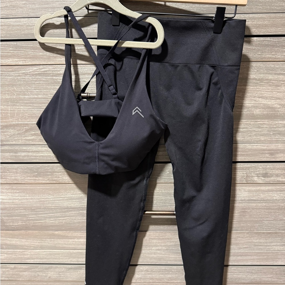 Oner active effortless leggings and unified micro bralette size medium black